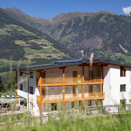 Kaiser Hans Hotel 2*